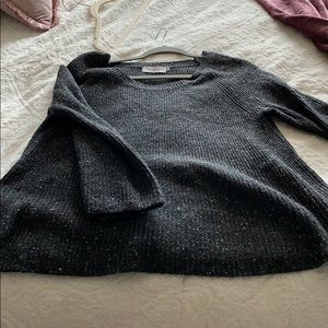 Black bell sleeved over sized sweater